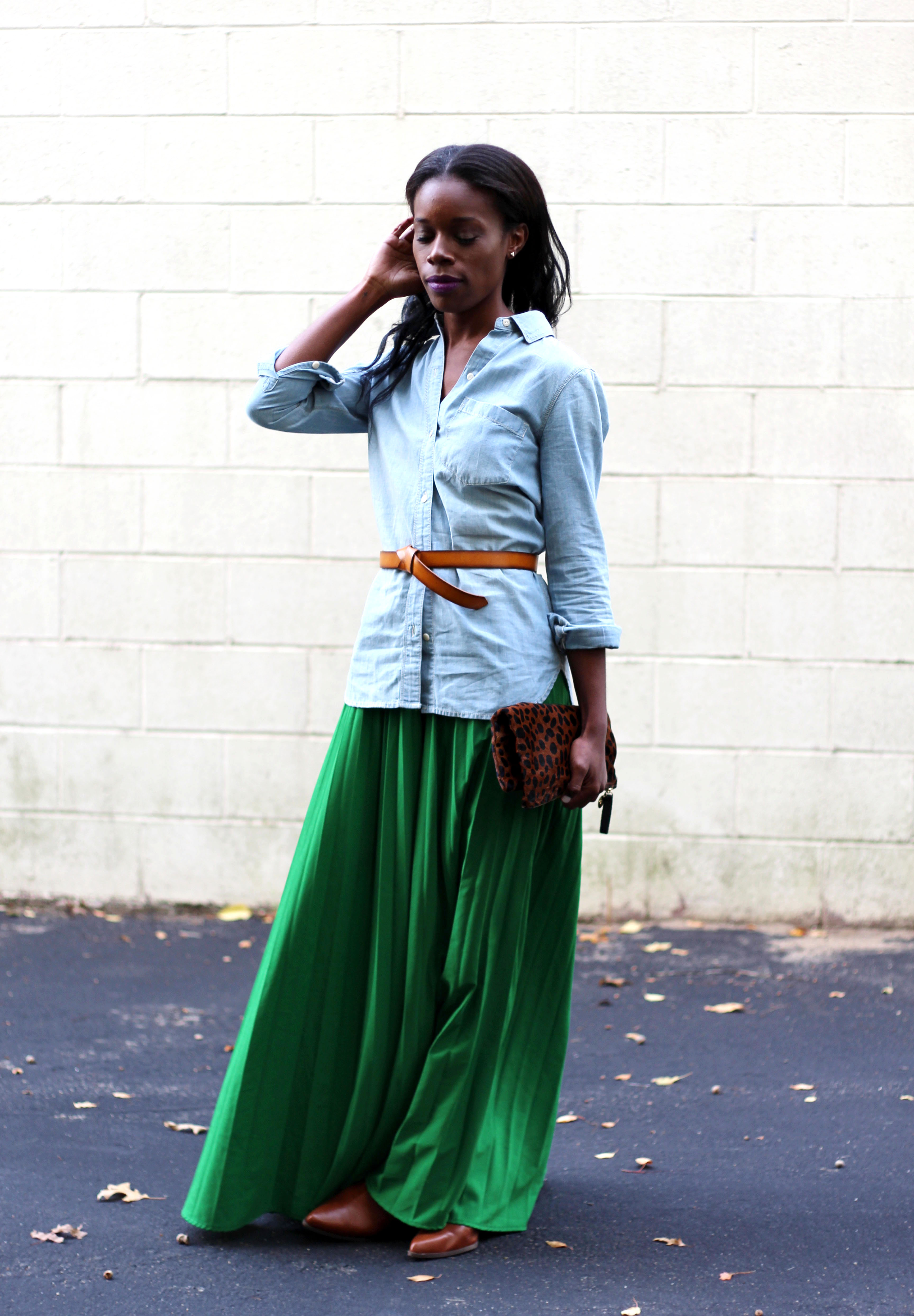 3 Pleated Maxi Skirt Outfit Ideas